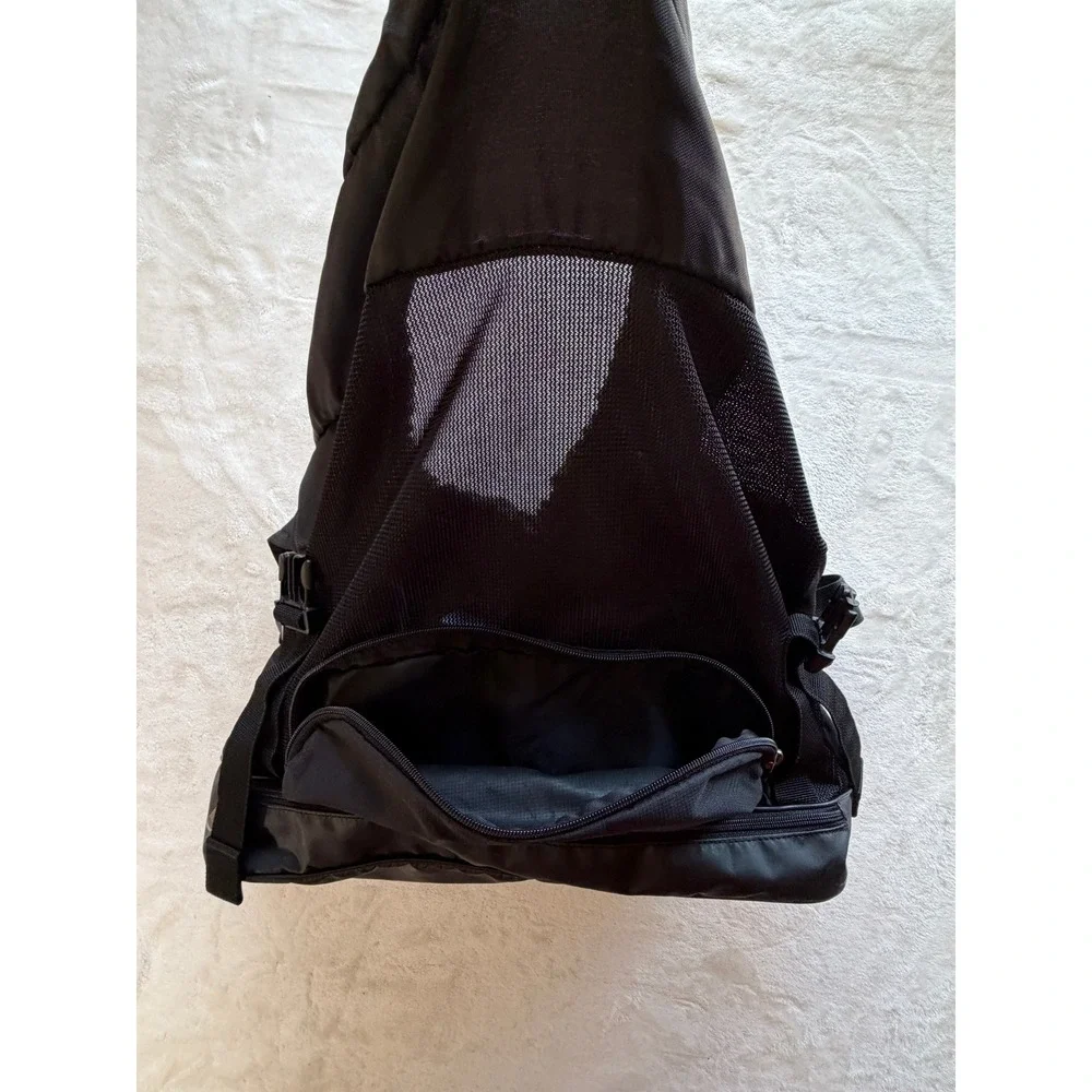 Nike Black Vintage Mesh Ventilated Gym Bag Unisex OS Excellent